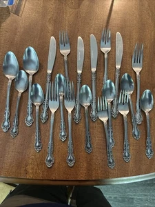 SET 20 Ekco Etrna Beaumont Edelstahl Japan 4 Salatgabeln 3 Gabeln 7 TL 4 Messer - Bild 1 von 8