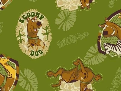 Tecido de algodão verde Scooby Doo Safari Allover licenciado pela BTHY por meia jarda - Imagem 1 de 2