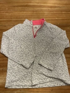 Girls Size M Snow Leopard Fleece Pullover - Picture 1 of 3