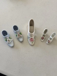 Antique and Vintage Porcelain Collectible Miniature High Heeled Shoes. Exc. Cond - Picture 1 of 8