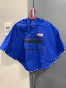 "Neu ohne Etikett" Hunter entzückender royalblauer Kinder Regenmantel + Tasche - Bild 1 von 6