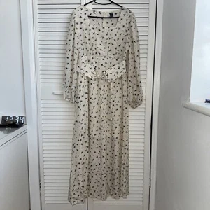 Long floral dress Dress - Picture 1 of 9