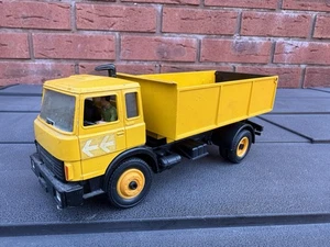 Camion ribaltabile Britains Magirus Deutz Iveco - ottimo vintage scala 1:32 - Foto 1 di 6