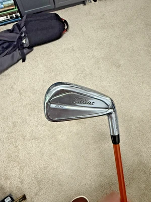 2023 Titleist T200 2-Iron AD-DI 105 X-Flex RH 40.5" - Image 1 of 4