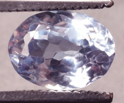 9.55 Cts. Natural Light Blue Aquamarine Oval Shape Certified Gemstone - Image 1 of 4