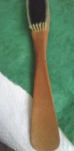 Cepillo de pelusa de madera de nogal de 16 pulgadas de colección con cuerno de zapato hecho en Polonia - Imagen 1 de 18
