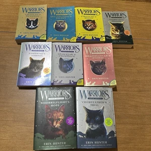 WARRIORS SUPER EDITION Lot partiel 9 quelques couvertures rigides (2) Erin Hunter - Photo 1/9
