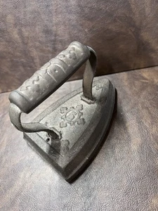 Vintage Cast Iron #5 Iron. Doorstop, MCM, Modern Country Decorative - Picture 1 of 10