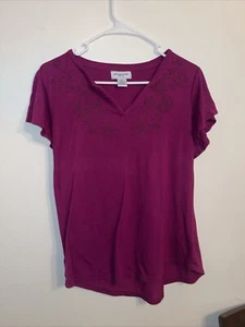 Liz Claiborne Petit PXL Top Maroon￼ With Embroidered Flowers - Picture 1 of 3