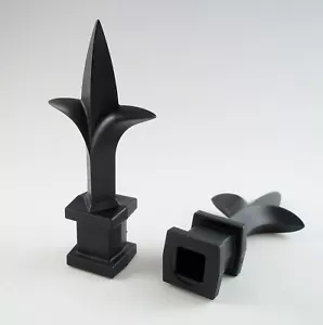 10 EACH (1/2-INCH) BLACK PLASTIC IRON FENCE FINIAL TOPS 1-50 TRIAD SPEAR - Picture 1 of 5