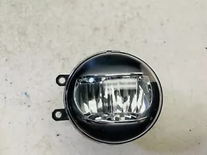 2015 2016 2017 2018 2019 Lexus NX IS ES GS Right Fog Light LED OEM - Picture 1 of 6