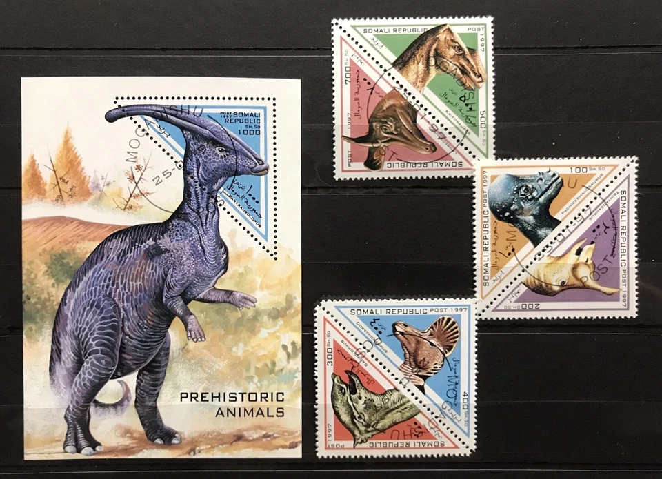Dinosaurs/ Prehistoric Fauna Reptiles on stamps Somalia - CTO - Del.17 - Image 1 of 1
