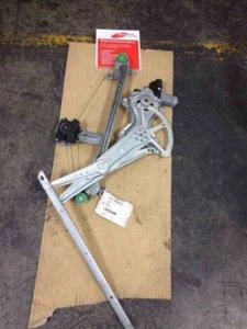 Holden Commodore VS Executive 4D Sedan Door Window Regulator LR 1996 - Picture 1 of 1