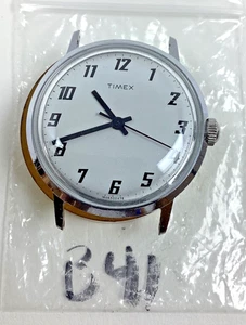Vintage 1976 Timex Mercury weißes Zifferblatt Uhr läuft M24 Ersatzteile Reparatur LESEN - Bild 1 von 9
