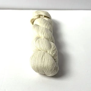 Baby Alpaca and Mulberry Silk Undyed Yarn, Lace Weight, 800 m to 100 g, 30% Silk - Picture 1 of 3