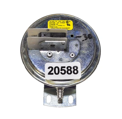 Tridelta FS6090-95 Pressure Switch - Image 1 of 4