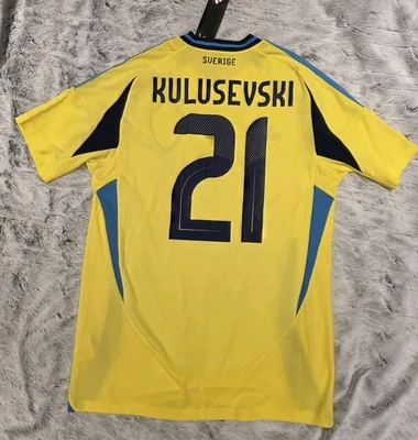 Camiseta Adidas Suecia Home 2024 Talla M Original Kulusevski 21 IN1103 Foto 1 de 4