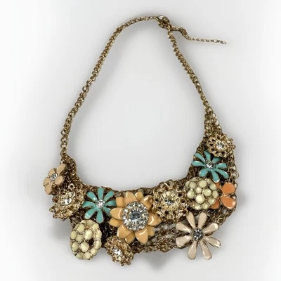 Collar Betsey Johnson Grueso Cristal Esmalte Flor de Mar Tono Dorado Multi Hilos Foto 1 de 4
