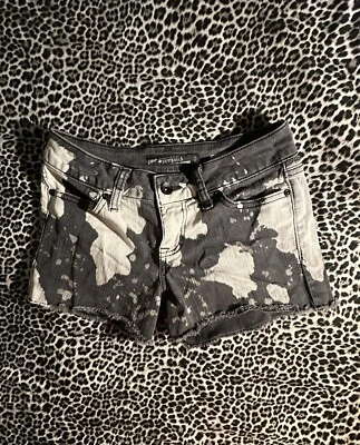 Pantalones Cortos Love Sick Blanco y Negro Tie Dye Talla 0 Foto 1 de 4