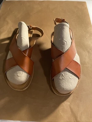 Old Navy Cross Slingback Sandals Adjustable Buckle Strap Size 8 - Image 1 of 4