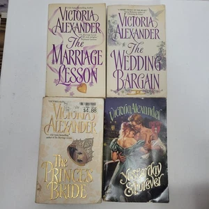 VTG Romance Novels VICTORIA ALEXANDER Mass Market Paperbacks Lot x4 ACCEPTABLE - Imagen 1 de 3