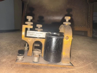 Vintage Western Electric Morse Code Key Telegraph Sounder Relay Ohms ham radio - Image 1 of 4