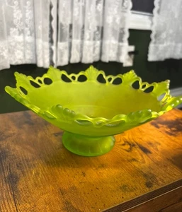 Ciotola vintage Westmoreland vetro verde satinato smerigliato dorico pizzo aperto - Foto 1 di 11