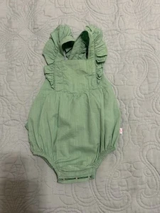 Ruffle Butts Baby Girl Romper Green Sz 0-3 Months - Picture 1 of 3