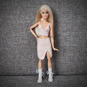 Barbie Outfit. Barbie Kleidung Rosa. Barbie Schuhe Rosa. Barbie Stiefel. - Bild 1 von 17