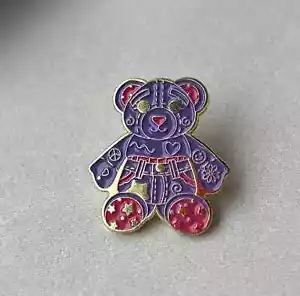 Doodle Bear Enamel Pin | 90s | y2k | toys | retro | badges | brooch | nostalgia - Picture 1 of 2