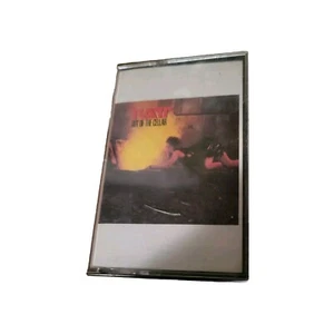 Ratt / Out Of The Cellar Cassette 1984 Atlantic Records  - Picture 1 of 2