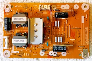 Panasonic Inverter LED Driver TNPA5935 aus TX-42ASW504 und andere - Bild 1 von 3
