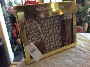 New Michael Kors 3 Piece Hat, Scarf & Gloves Set in Luxury Gift Box MSRP $98.00 - Picture 1 of 5