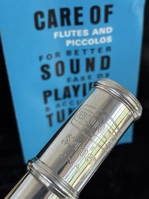 Flauta Selmer Bundy vintage con estuche y papeleo Foto 1 de 4