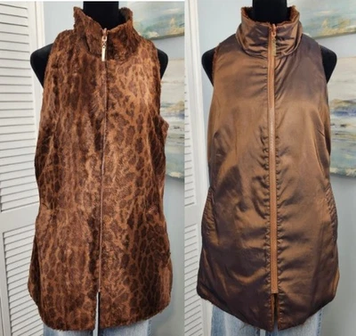 Chaleco reversible de piel sintética de leopardo con cremallera marrón Foto 1 de 4