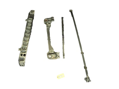 Juego de soportes de soporte de radiador Land Rover Discovery Sport 2019 2,0 L AWD usado OEM Foto 1 de 4