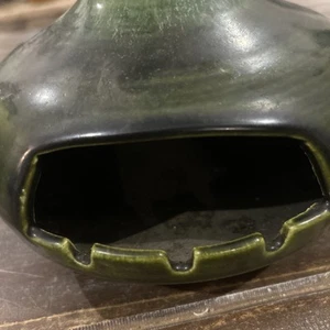 Vtg Green Ceramic Ashtray Chiminea Circular Shaped On 3 Legs 6.5" Dia 5" Height - Picture 1 of 5