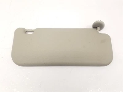 Toyota Yaris 2009 parasol lado derecho del conductor  Foto 1 de 4