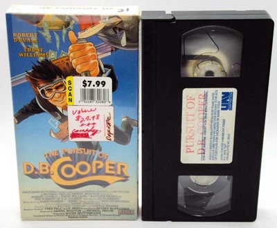 THE PURSUIT OF D.B. COOPER VHS Outlaw Jumps Out Of Airplane With $200,000 1981 - Image 1 of 4
