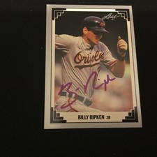 Autographed 1991 Leaf Billy Ripken TOUGH