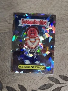 👀 2023 Topps Garbage Pail Kids 211a SEE MORE SEYMOUR Pack Fresh Atomic! - Picture 1 of 6