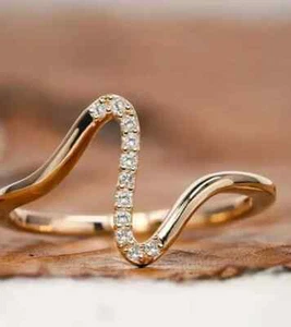 Round Cut Moissanite 1.80 CT Women's Party Wear Halo Ring 14K Yellow Gold Plated - Picture 1 of 4