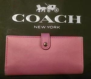 Coach Slim Trifold Wallet With Floral Bow Print Interior Pearlized Glovetanned - Picture 1 of 7