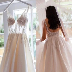 Weiß Ivory Brautkleid Hochzeitskleid A-Linie V-Ausschnitt Leckage Zurück - Bild 1 von 14