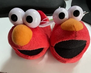 Zapatillas Sesame Street ELMO Niños Pequeños PEQUEÑAS Talla 3/4 Difusas Nuevas Casa Zapatos Rojo - Imagen 1 de 8