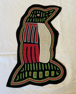 Apliques vintage cosidos a mano Kuna Mola Panamá arte popular textil cuervo pájaro pájaro - Imagen 1 de 4