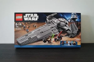 LEGO Star Wars 7961 Darth Maul’s Sith Infiltrator IDEA REGALO NUOVO & IMBALLO ORIGINALE - Foto 1 di 6