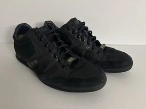 Scarpe sneakers basse Hugo Boss Saturn uomo EU43 US10 blu navy maglia scamosciata - Foto 1 di 13