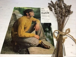 HAYFIELD * DK * VINTAGE MEN'S SWEATER WITH CABLE INSERTS KNITTING PATTERN * 810 - Picture 1 of 4