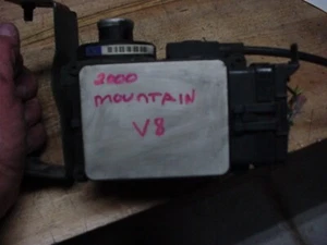 2000 Mercury Mountaineer Explorer V8 cruise control servo module XL2F-9C734 BA - Picture 1 of 4